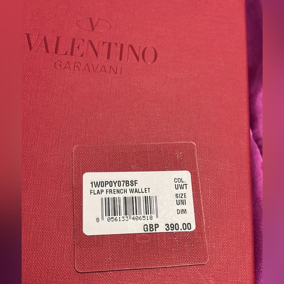 Valentino Fuscia Roman stud Wallet - Picture 8 of 13